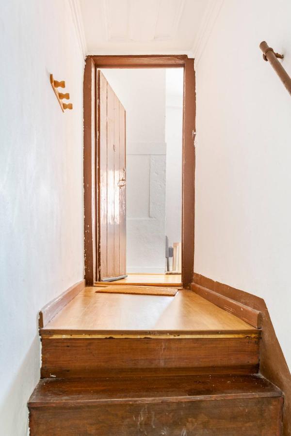 Relax In Lisbon For 4 People With Terrace And Parking Apartment Exterior foto