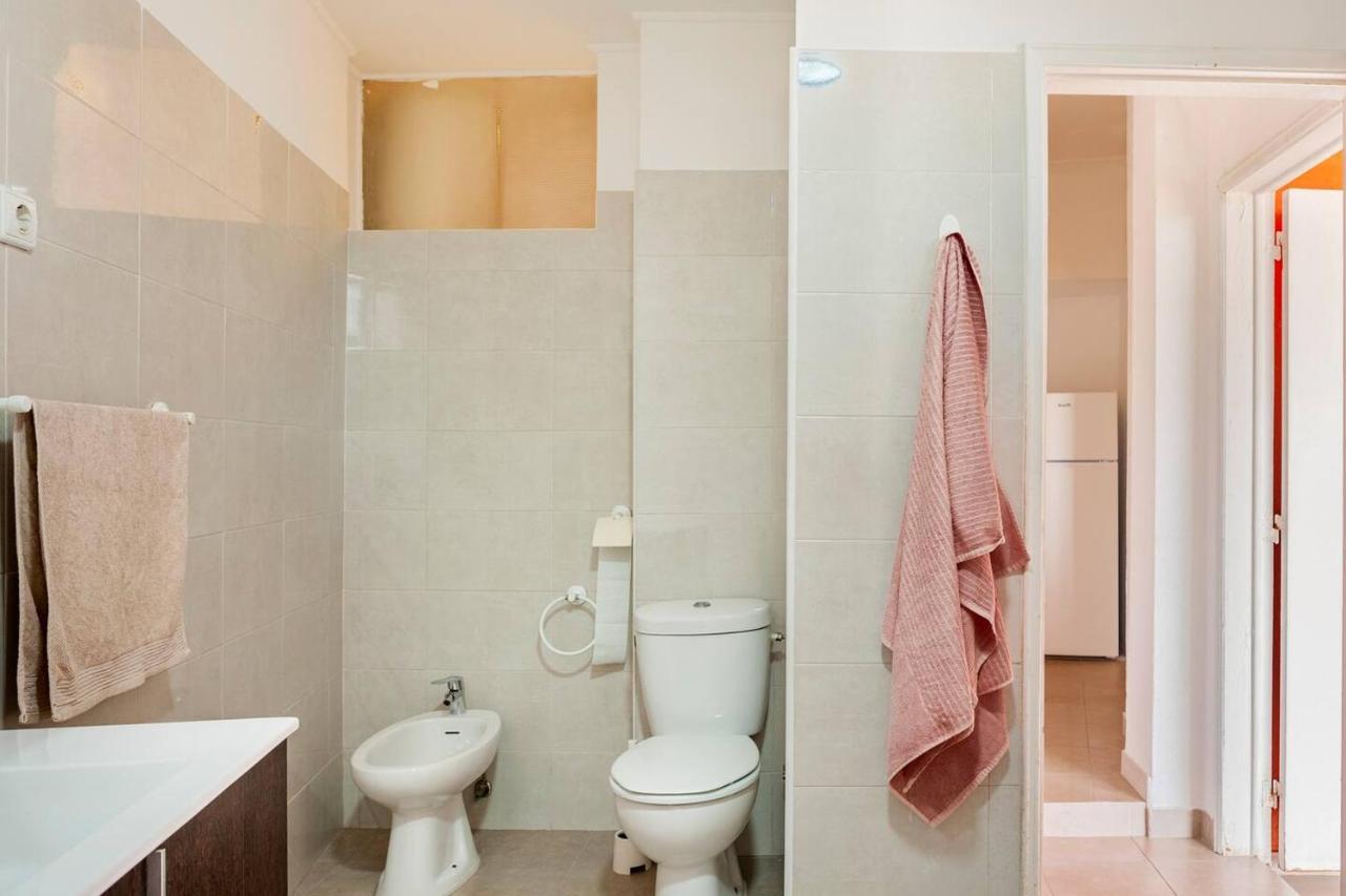 Relax In Lisbon For 4 People With Terrace And Parking Apartment Exterior foto